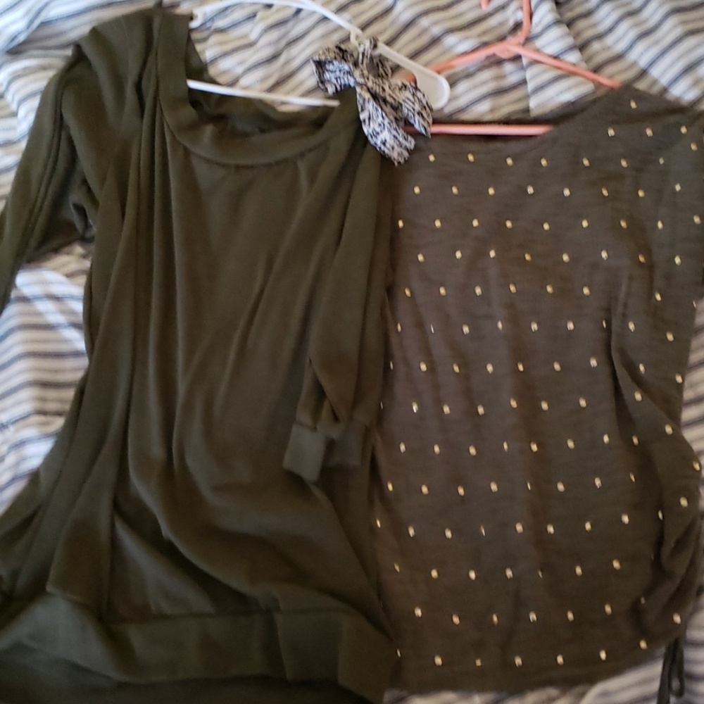 2 shirt bundle !!
